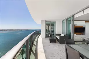 1331 Brickell Bay Dr, Miami, FL 33131 - Photo 32