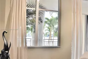 1 Century Ln, Miami Beach, FL 33139 - Photo 24