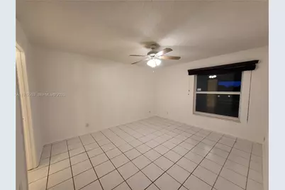 455 S Pine Island Rd #410C, Plantation, FL 33324 - Photo 12