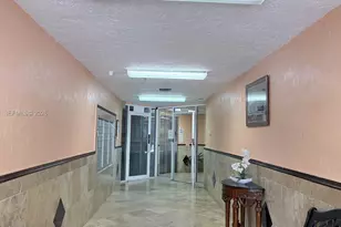 199 SW 12th Ave, Miami, FL 33130 - Photo 6