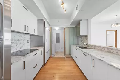 450 Alton Rd #3206, Miami Beach, FL 33139 - Photo 6