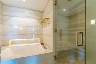 18975 Collins Ave, Sunny Isles Beach, FL 33160 - Photo 24