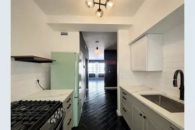 742 12th St #2, Miami Beach, FL 33139 - Photo 18