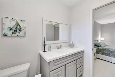 5002 NW 35th St #306, Lauderdale Lakes, FL 33319 - Photo 2