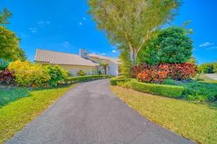 9220 SW 102nd St, Miami, FL 33176 - Photo 2
