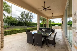 4950 E Sterling Rnch Cir, Davie, FL 33314 - Photo 38