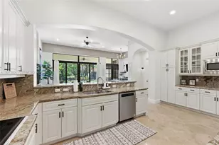 9564 Exbury Ct, Parkland, FL 33076 - Photo 12