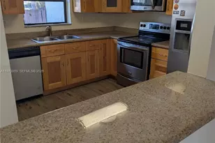 13511 NE 24th Pl, North Miami, FL 33181 - Photo 2