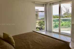 100 Bayview Dr, Sunny Isles Beach, FL 33160 - Photo 36