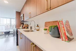 1950 W 49th St, Hialeah, FL 33012 - Photo 10