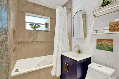 609 SW 2nd Ave, Hallandale Beach, FL 33009 - Photo 18