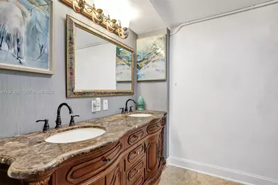 609 SW 2nd Ave, Hallandale Beach, FL 33009 - Photo 12