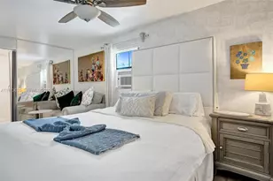 609 SW 2nd Ave, Hallandale Beach, FL 33009 - Photo 10