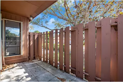 6185 Live Oak Ct #A, Tamarac, FL 33319 - Photo 30