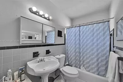 1240 14th St, Miami Beach, FL 33139 - Photo 28