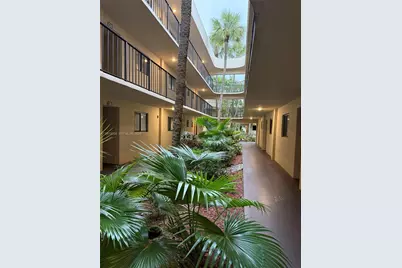 5220 Las Verdes Cir #114, Delray Beach, FL 33484 - Photo 20