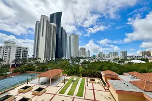 210 174th St, Sunny Isles Beach, FL 33160 - Photo 10