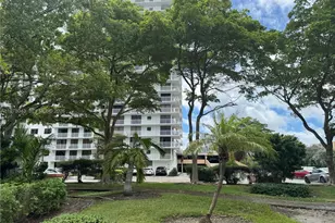 210 174th St, Sunny Isles Beach, FL 33160 - Photo 14