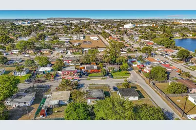 2408 NW 8th St #0, Pompano Beach, FL 33069 - Photo 24