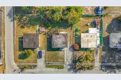 2408 NW 8th St #0, Pompano Beach, FL 33069 - Photo 22