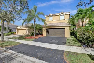 1462 Sabal Trail, Weston, FL 33327 - Photo 2
