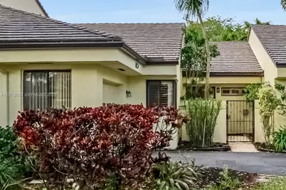 349 NW 94th Ter, Plantation, FL 33324 - Photo 22