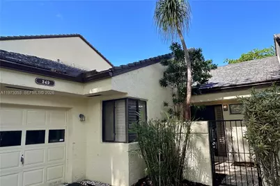 349 NW 94th Ter, Plantation, FL 33324 - Photo 8