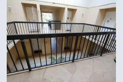 690 W Park Dr #2-204, Miami, FL 33172 - Photo 52