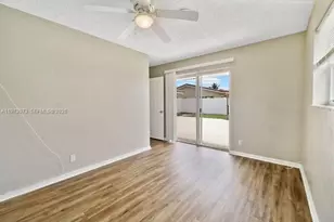 949 SE 10th Ct, Pompano Beach, FL 33060 - Photo 24