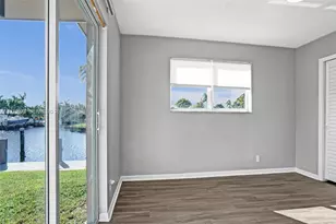 949 SE 10th Ct, Pompano Beach, FL 33060 - Photo 26