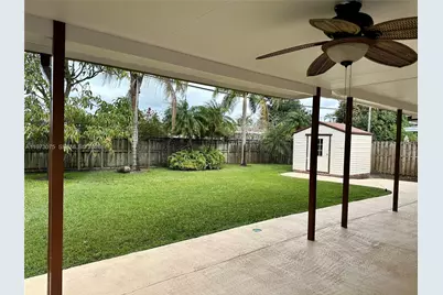 8811 NW 16th St, Pembroke Pines, FL 33024 - Photo 14