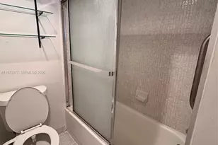 20301 W Country Club Dr, Aventura, FL 33180 - Photo 14