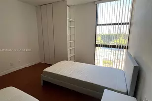 20301 W Country Club Dr, Aventura, FL 33180 - Photo 12