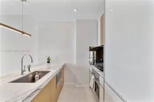 2831 S Bayshore Dr, Miami, FL 33133 - Photo 32