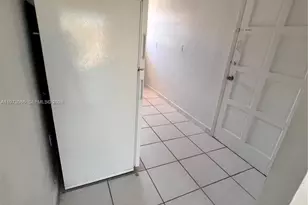 608 SW 15th Ave, Miami, FL 33135 - Photo 6