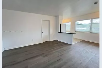 [Address not provided], North Miami Beach, FL 33162 - Photo 6