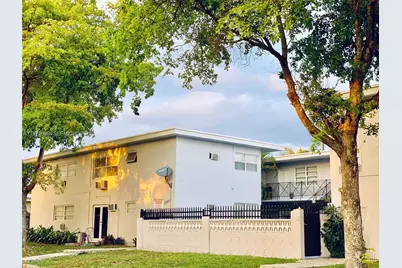 [Address not provided], North Miami Beach, FL 33162 - Photo 1