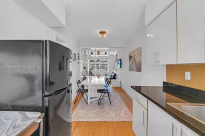 8080 Tatum Waterway Dr #25, Miami Beach, FL 33141 - Photo 12