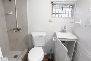 7464 NW 17th Ave, Miami, FL 33147 - Photo 4