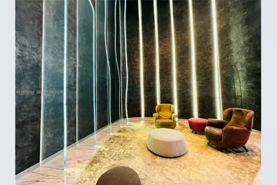 1000 Brickell Plz #1903, Miami, FL 33131 - Photo 20