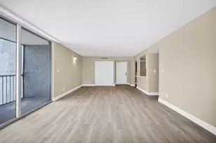 700 NW 214th St, Miami Gardens, FL 33169 - Photo 8