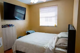 8520 NW 139th Terrace, Miami Lakes, FL 33016 - Photo 18