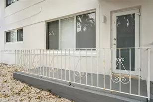 835 80th St, Miami Beach, FL 33141 - Photo 16