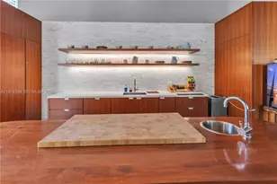 1300 Brickell Bay Dr, Miami, FL 33131 - Photo 32