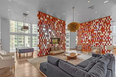 1300 Brickell Bay Dr #903, Miami, FL 33131 - Photo 30