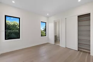 1351 Stillwater Dr, Miami Beach, FL 33141 - Photo 18