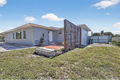 801 S Biscayne River Dr, Miami, FL 33169 - Photo 40