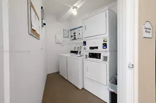 7450 Miami Lakes Dr, Miami Lakes, FL 33014 - Photo 12