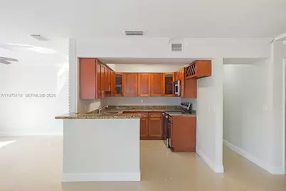 3861 NW 6th Ct, Lauderhill, FL 33311 - Photo 4