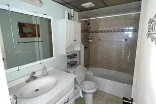 2851 Somerset Dr, Lauderdale Lakes, FL 33311 - Photo 18